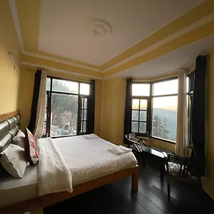 https://aarika-bb-near-mall-road.shimlahotels.net